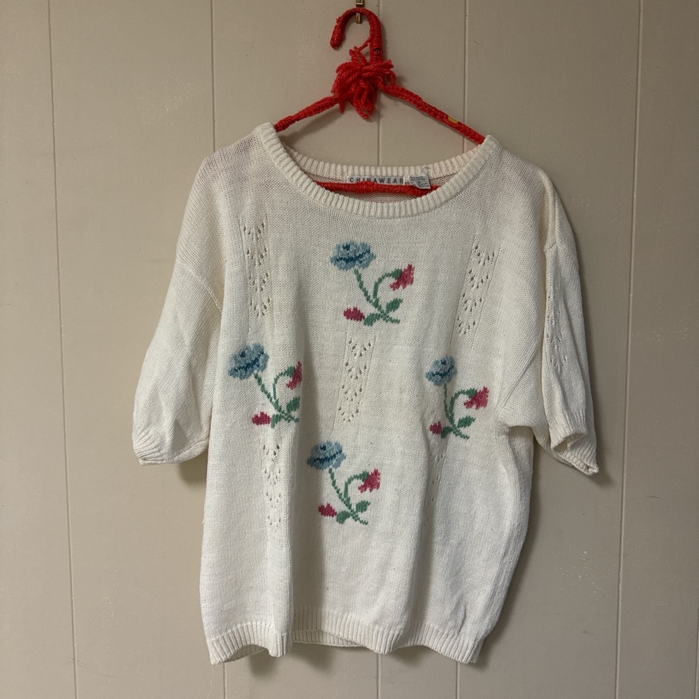 Vintage Floral Embroidered White shirt sleeve Sweater